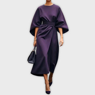 Olivia | Elegancka sukienka z paskiem i rękawami typu dolman