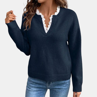 Rhea | Elegancki sweter z koronkowym kołnierzem