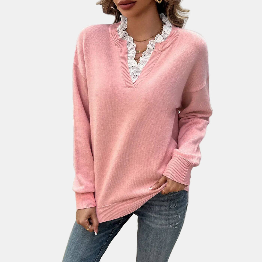Rhea | Elegancki sweter z koronkowym kołnierzem